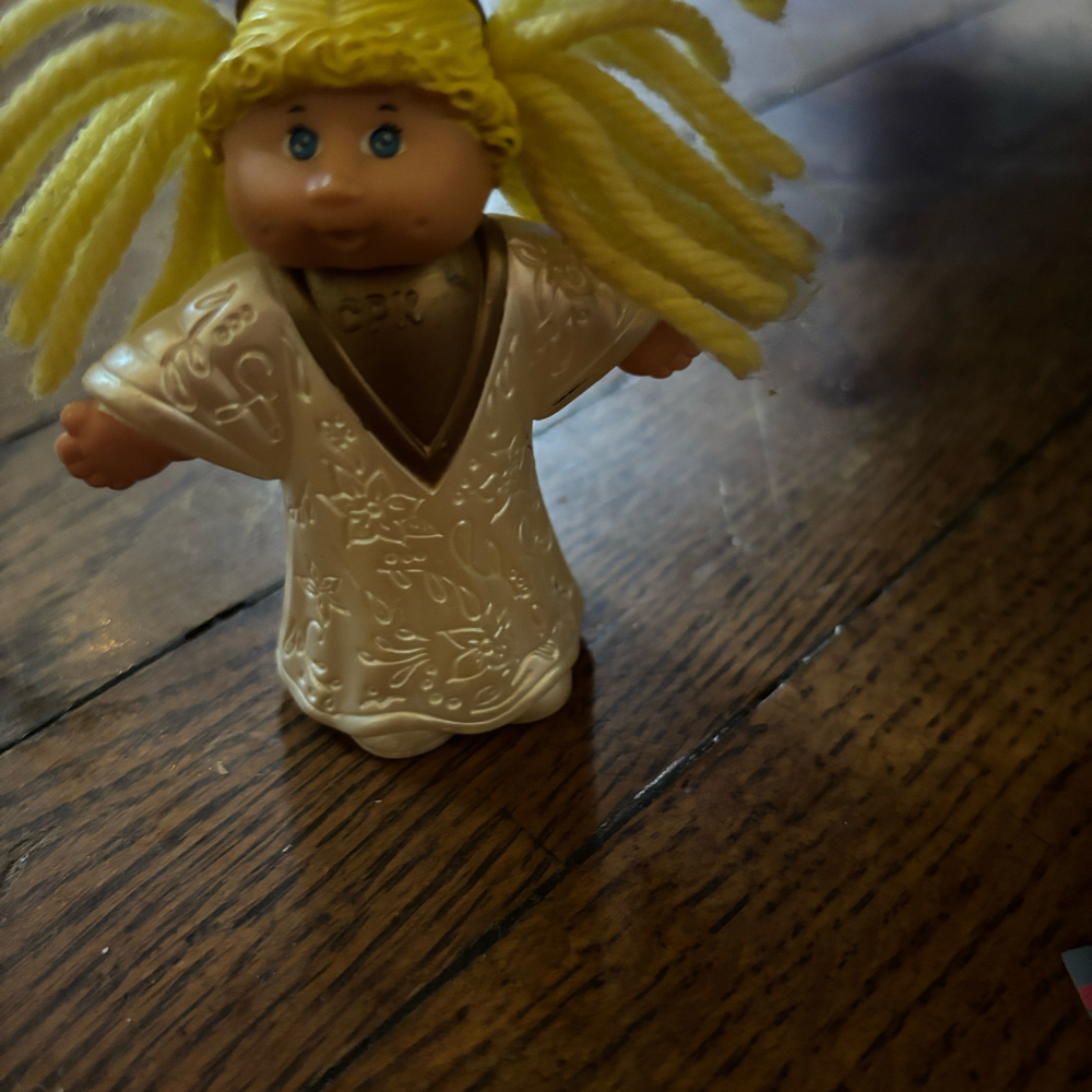 Cabbage patch figure